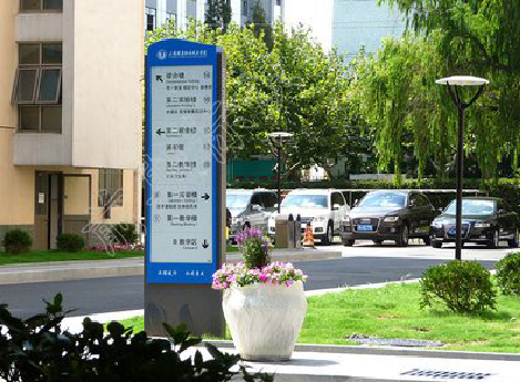 宣城哪些因素影响宣传栏的制作？